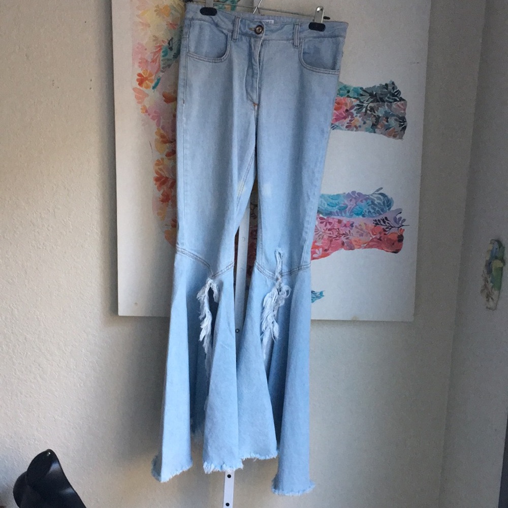 Vionnet Light Blue Jeans with Branded Button SEE MEASUREMENTS FOR SIZE